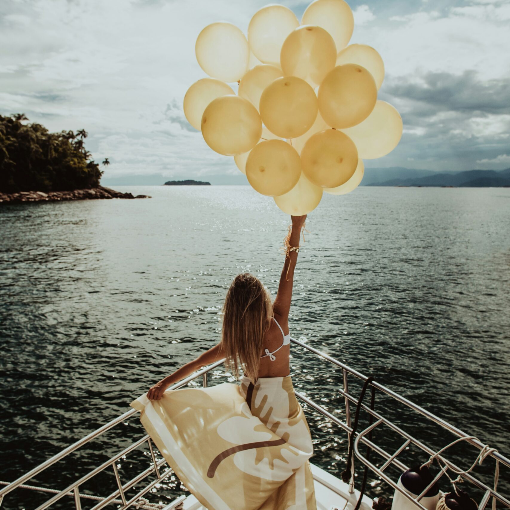 5 Reasons to Celebrate Your Next Birthday Abroad
