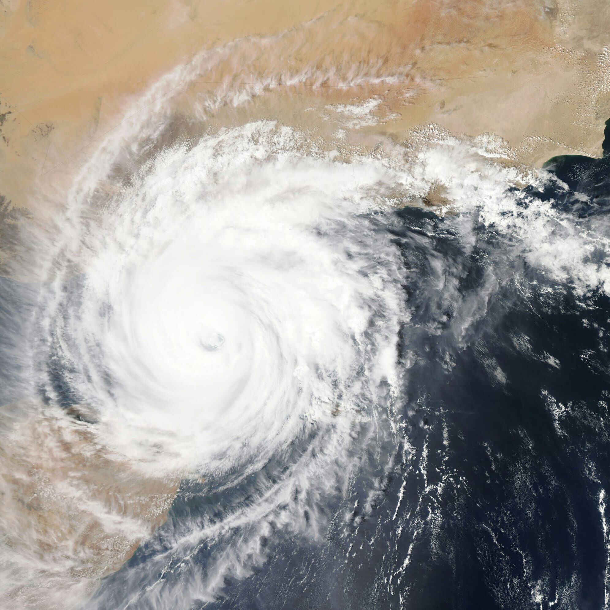 When a Storm Threatens Your Trip: What Happens Next